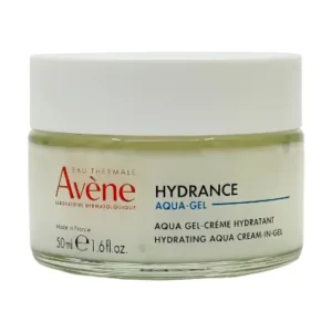 Three-in-one care inspired by Asian skincare innovation, formulated in Japan and made in France. It’s very fresh aqua-gel texture leaves a delicate water-veil sensation.